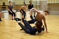 「Petite Ceremonie（プティ・セレモニー）『“小さな儀式”〈アジア初演〉』」より。