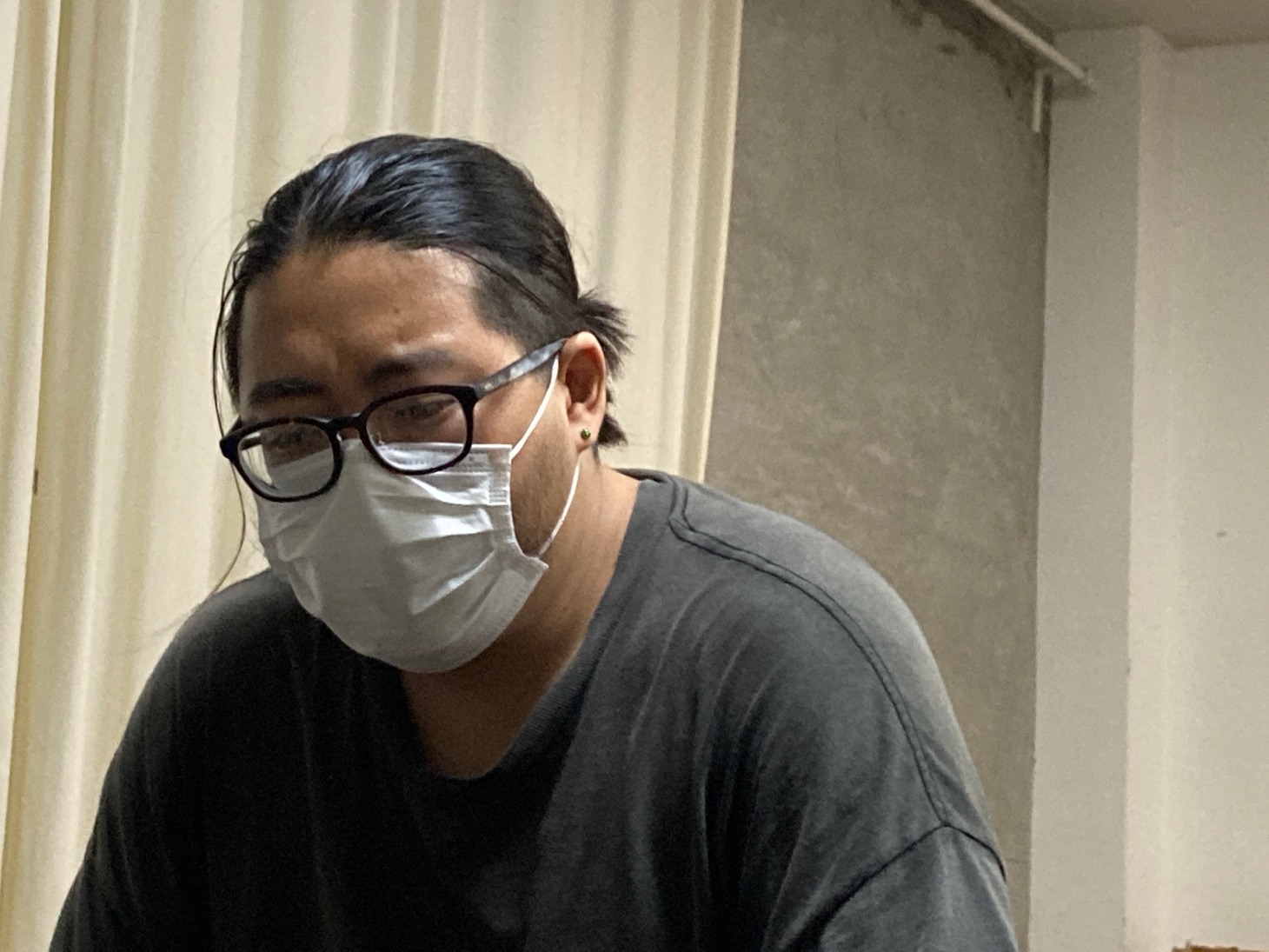 庭劇団ペニノ「笑顔の砦」国内最終公演の稽古の様子。