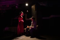 オフィスコットーネプロデュース「加担者」より。（撮影：宮本雅通）