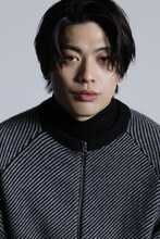 東啓介（撮影：古熊美帆）