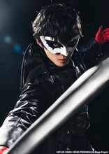 猪野広樹扮する主人公（怪盗）。