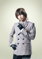 佐々木喜英扮する明智吾郎。