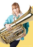 佐々木喜英扮する花城芹弥。