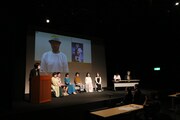 神戸アートビレッジセンター（KAVC）プロデュース公演 手話裁判劇「テロ」記者会見の様子。