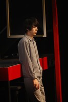 「WORLD ～Run for the Sun～」より。