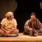 くちびるの会「老獣のおたけび」開幕、山本タカ「広い年代の方々に楽しんでもらえる作品に」