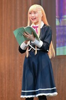 朗読劇「アルバート家の令嬢は没落をご所望です」より。（撮影：平原克彦）