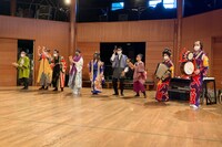 「ちんどん海遊記」稽古の様子。