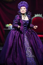 2022年劇団☆新感線42周年興行・秋公演 新感線☆RX「薔薇とサムライ2-海賊女王の帰還-」より。（撮影：田中亜紀）