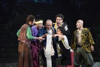 「夏の夜の夢」より。(c)松竹