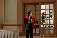 音楽劇「歌妖曲～中川大志之丞変化～」宣伝部長の徳永ゆうき。