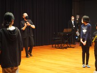 アルスこども創造プロジェクト2022「久居のものがたり」稽古の様子。