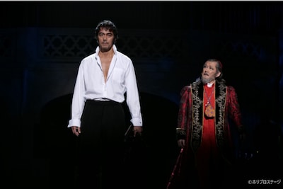 彩の国シェイクスピア・シリーズ「ヘンリー八世」より。（撮影：渡部孝弘）