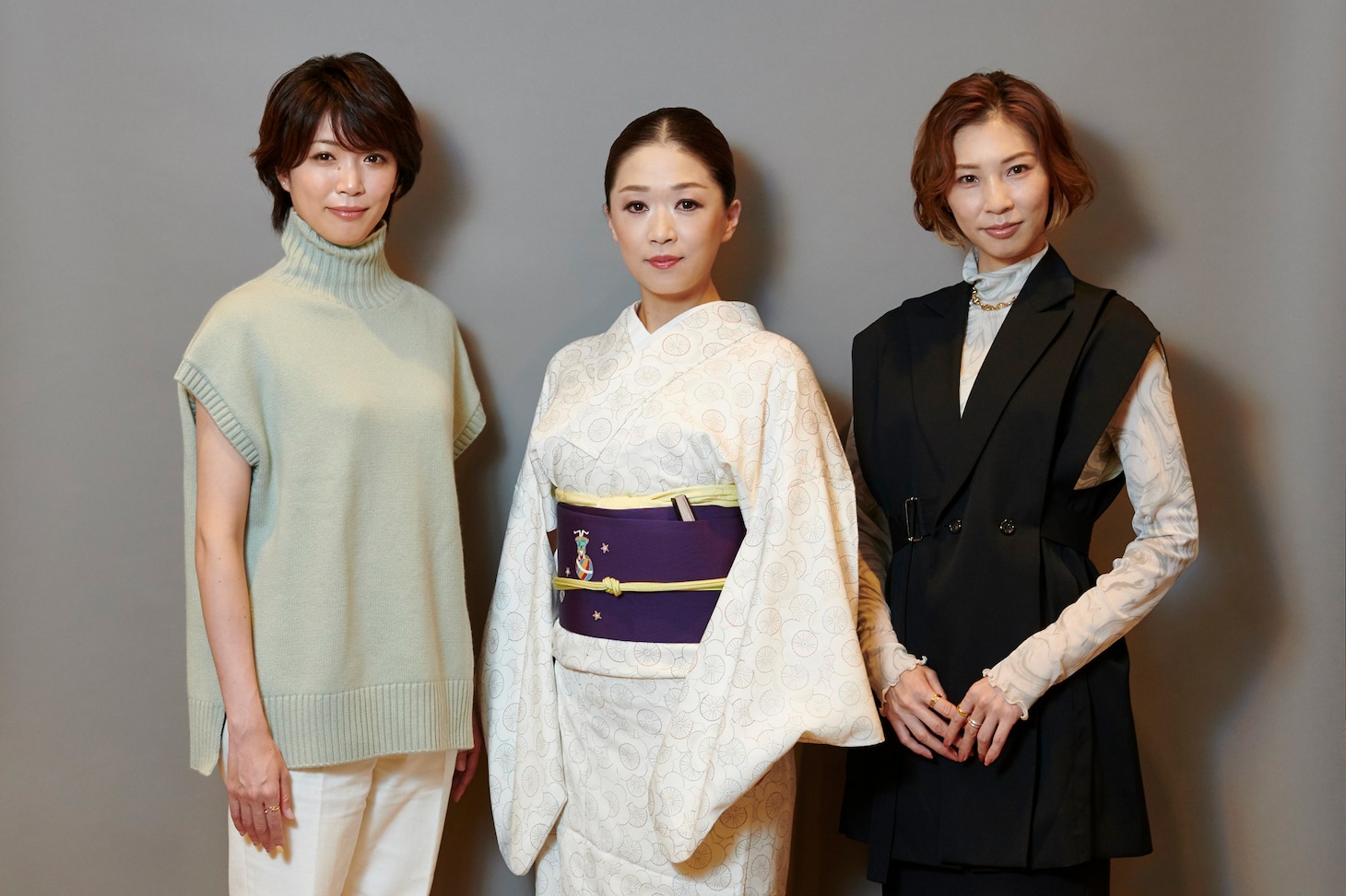 左から綾凰華、花柳幸舞音、瀬戸かずや。