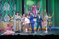 ミュージカル「ヘアスプレー」より。