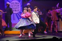 ミュージカル「ヘアスプレー」より。