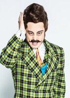 田代万里生扮するミスター・ワームウッド。