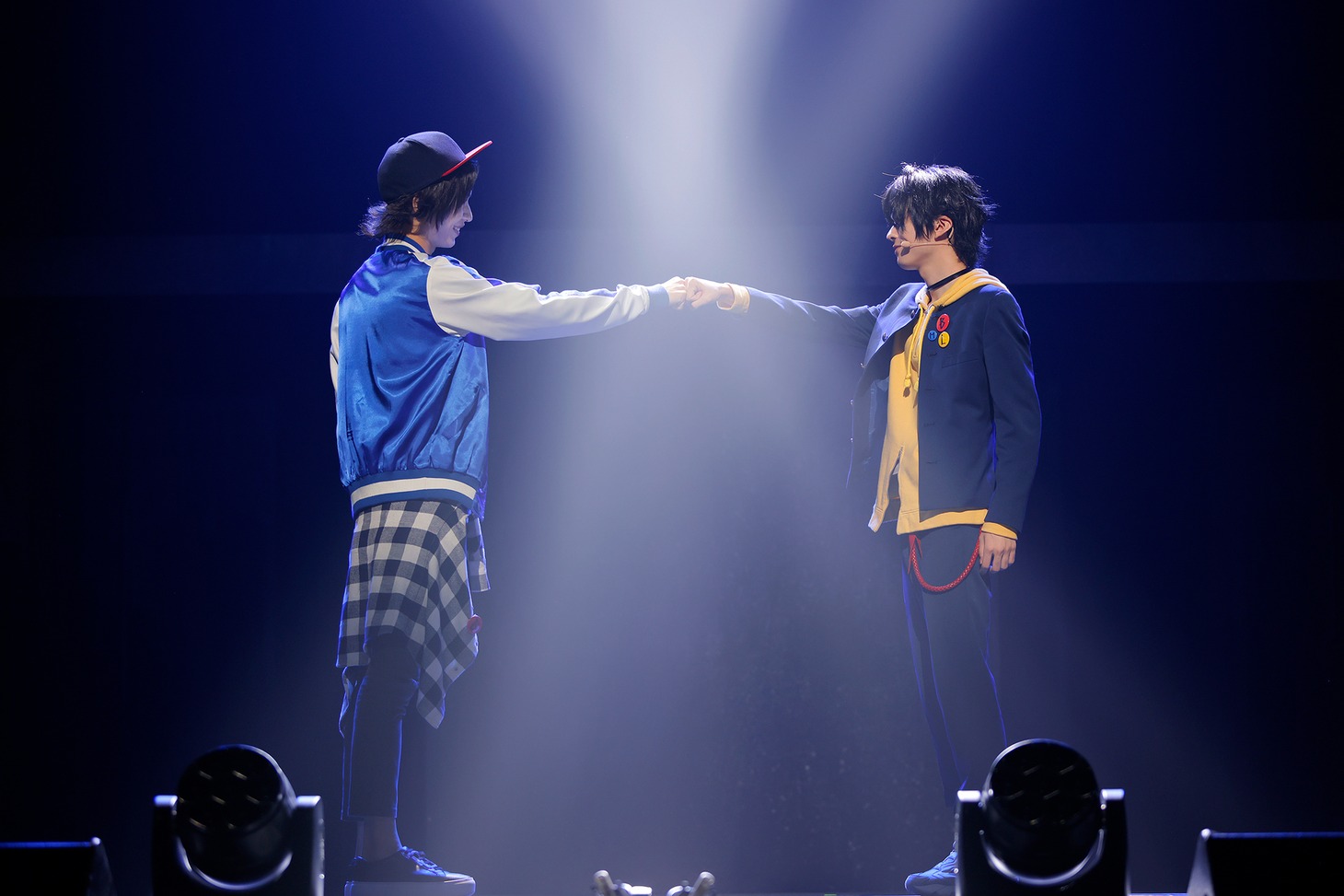 「『ヒプノシスマイク -Division Rap Battle-』Rule the Stage《どついたれ本舗 VS Buster Bros!!!》」より。