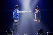 「『ヒプノシスマイク -Division Rap Battle-』Rule the Stage《どついたれ本舗 VS Buster Bros!!!》」より。