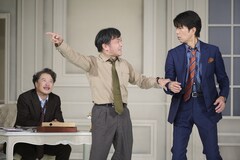 仲村トオルらベテラン俳優陣が熱演、「住所まちがい」開幕に白井晃が手応え