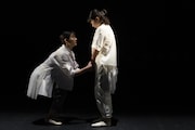 果報プロデュース「あゆみ」より。(撮影:保坂萌)