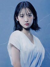 福原紀子役の飯窪春菜。