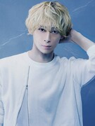 石岡拓也役の田中涼星。