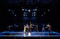 神戸アートビレッジセンター（KAVC）プロデュース公演 手話裁判劇「テロ」より。（撮影：河西沙織）