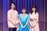 左から和田琢磨、山口乃々華、奥村佳恵。（撮影：オノデラカズオ）