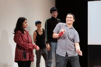 Farm-Lab Exhibition パフォーマンス試作発表「Education（in your language）」より。