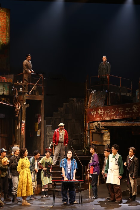 舞台「閃光ばなし」より。