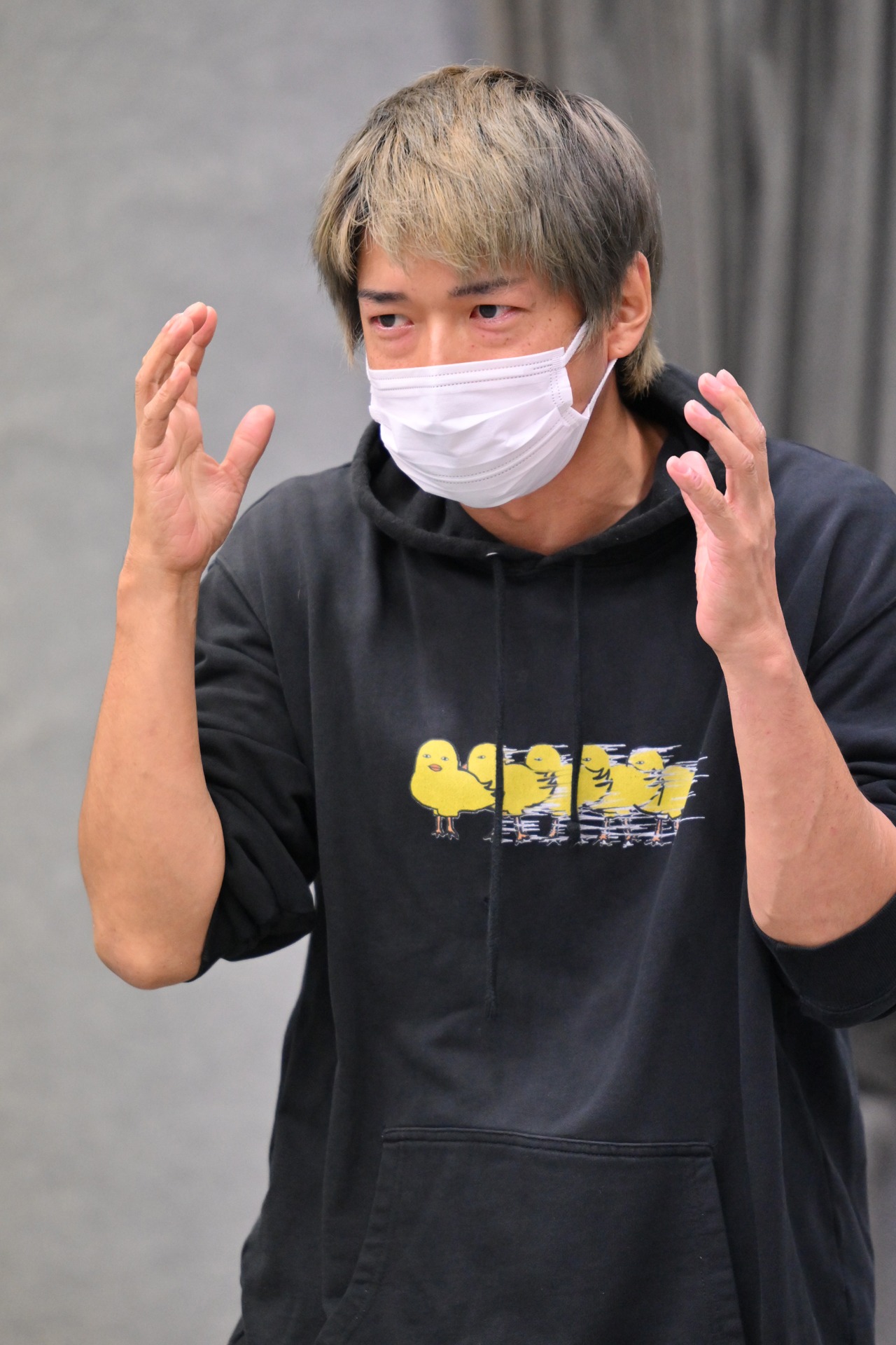 舞台「青の炎」公開稽古の様子。