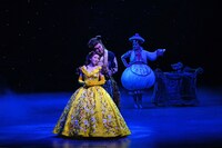 劇団四季 ディズニーミュージカル「美女と野獣」より。