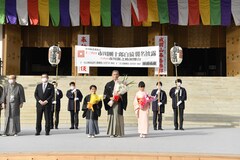 市川海老蔵・市川ぼたん・堀越勸玄が成田山新勝寺を参拝、「奉納歌舞伎」も
