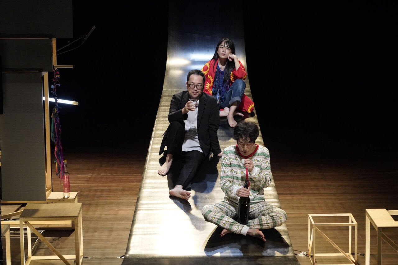 幽霊が“移民”したら？神里雄大の新作「イミグレ怪談」が福岡で上演、プレレクチャーも