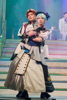 「『青山オペレッタ THE STAGE』第四弾公演～2周年記念公演開催～スペシャル・レヴューショー」より。