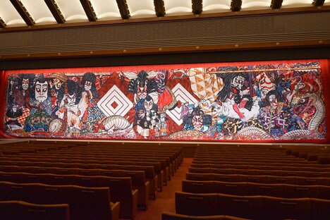 祝幕の全体図。(c)2020 Takashi Murakami/Kaikai Kiki Co., Ltd. All Rights Reserved.