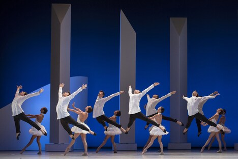 「じゃじゃ馬馴らし」過去公演の様子。（Photo by Alice Blangero）