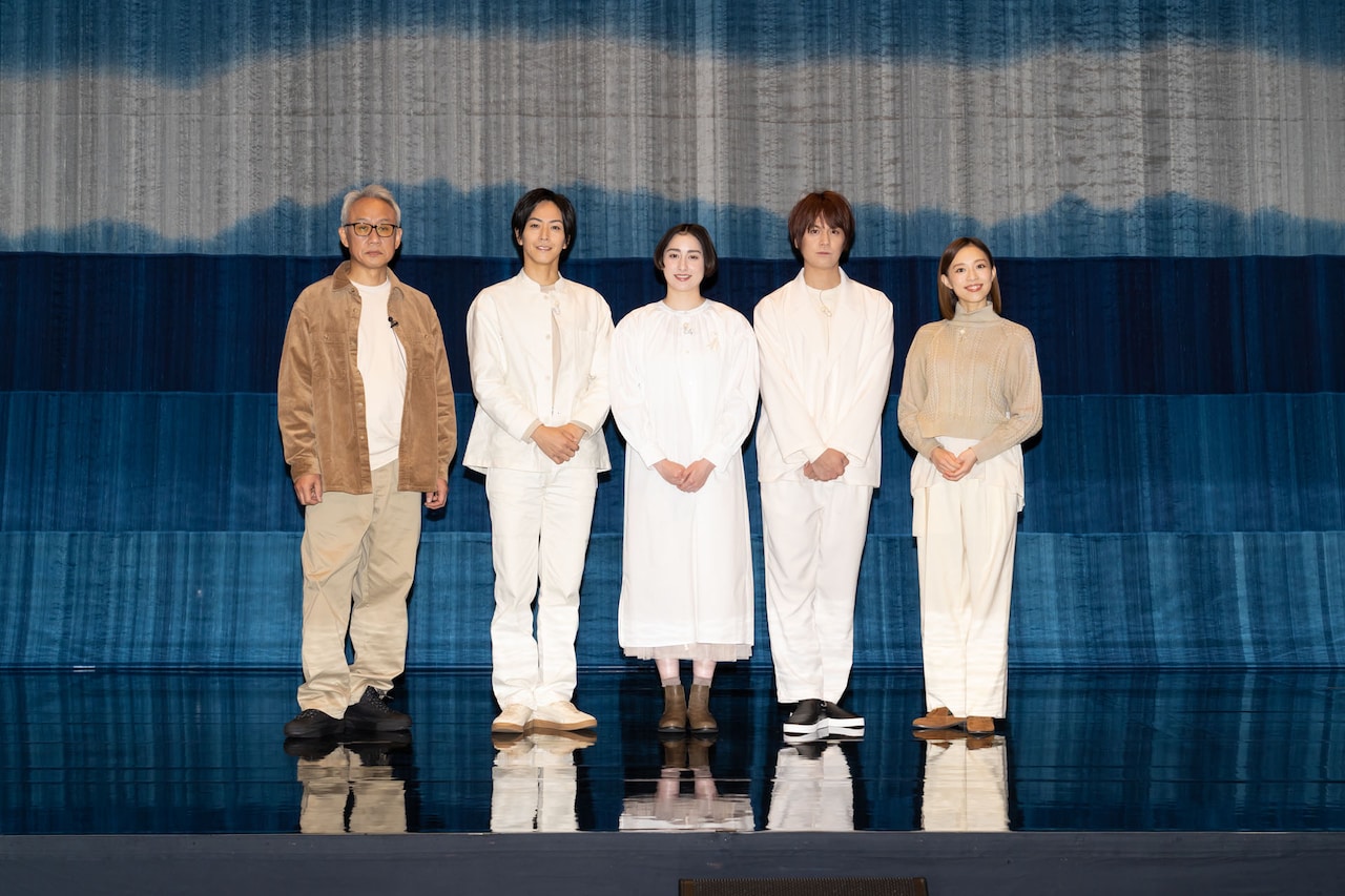 朗読劇「真白の恋」が開幕、初挑戦の早見あかり「少しドキドキしています」