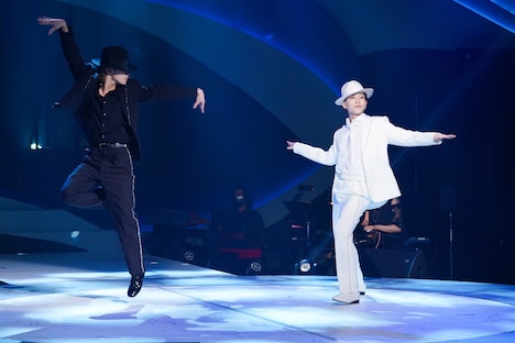 「ミュージカル・ショー『SEVENーシンドバッド7つの航海ー』」より。