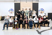 オリジナルミュージカル「りんご」出演者（撮影：岩田えり）(c)オリジナルミュージカル「りんご」製作委員会