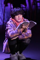 朗読劇「妖奇庵夜話 その探偵、人にあらず」より。（撮影：平原克彦）