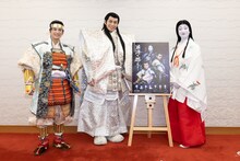 左から嶋崎斗亜（Lil かんさい / 関西ジャニーズJr.）、影山拓也（IMPACTors / ジャニーズJr.）、中村壱太郎。