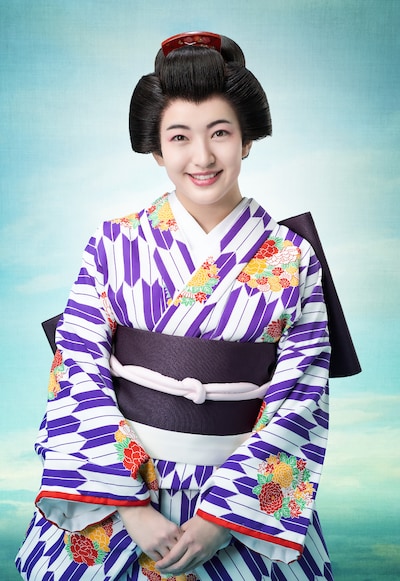 田島芽瑠のビジュアル。