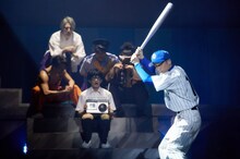 梅棒 15th“RE”PLAY「シン・クロス ジンジャー ハリケーン」より。(c)飯野高拓