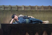 「舞台『日本昔ばなし』貧乏神と福の神～つるの恩返し～」より。