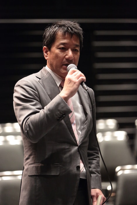 「今ここから、あなたのことが見える / 見えない」より。（撮影：前谷開）