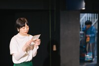 2021年に上演された「ぼんやりブルース」より。(c)コムラマイ