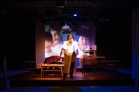 ヨルノサンポ団「イロトリドリのシロクロ」より。