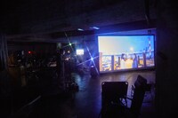 毛皮族「セクシードライバー」より。（Photo by EMIRI HABAKI）